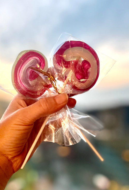 Vegan Dye-Free Lollipops