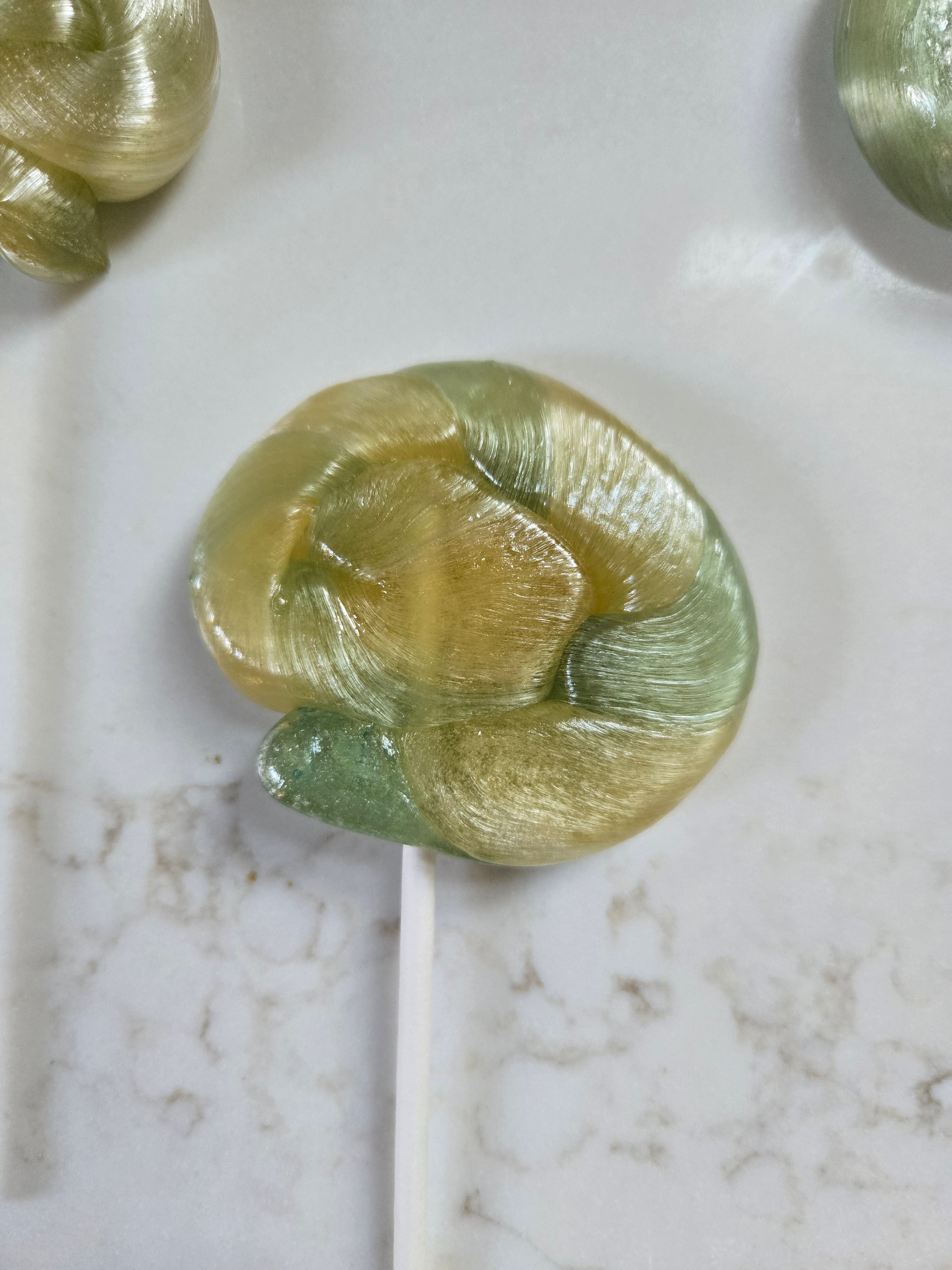 Vegan Blue Raspberry Lollipop – Michigan Candyland